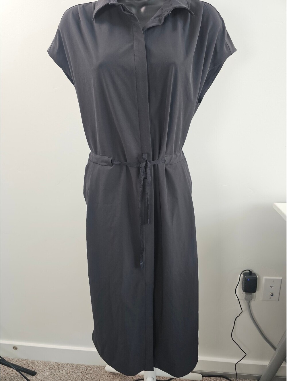 REI Black Midi Shirt Dress with Waist Tie and Pockets